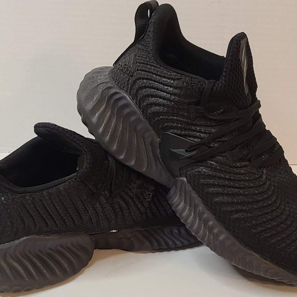 ADIDAS Alphabounce Instinct Triple Black Sneakers D97320 Men Size 9